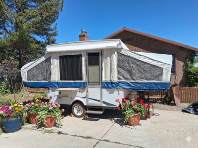 2010 Coachmen Clipper Sport 106