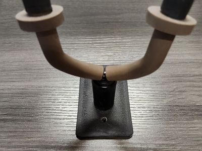 String Swing Guitar Wall Mount