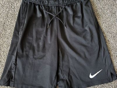 Nike Dri-Fit Men's Black Athletic Shorts- Size M