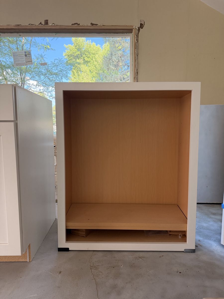 Main image 3