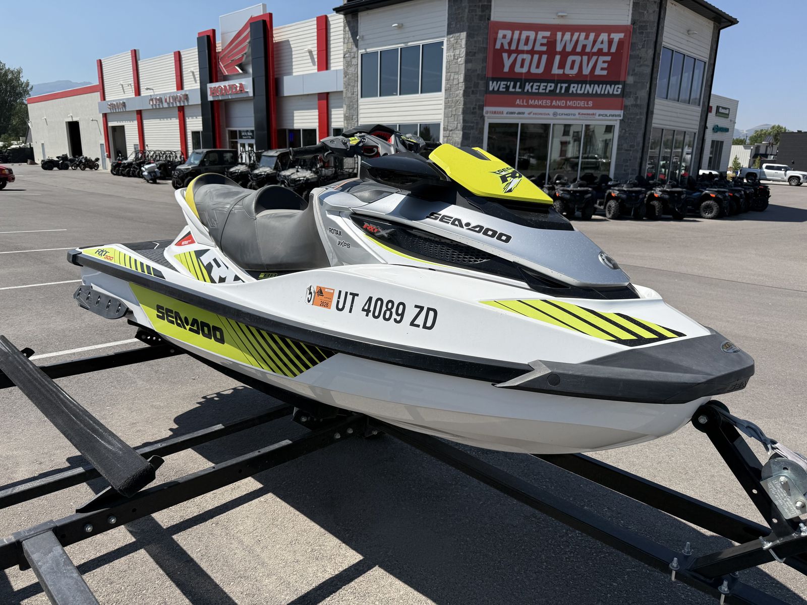 2017 Sea-Doo RXT-X 300 - UB0618B