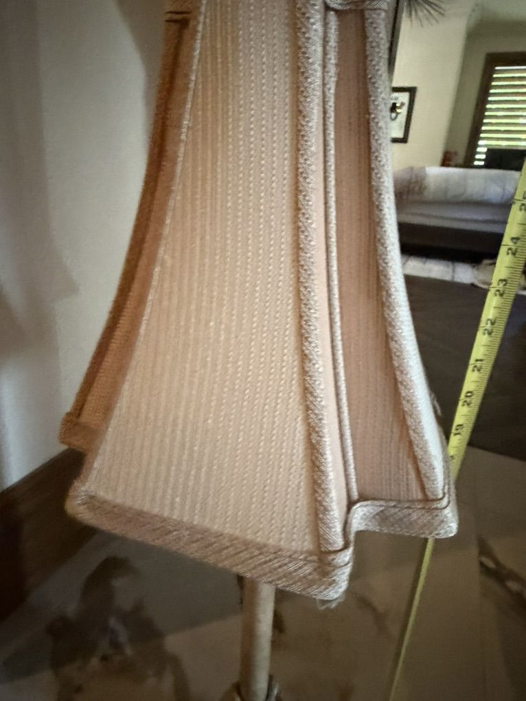 Main image 3