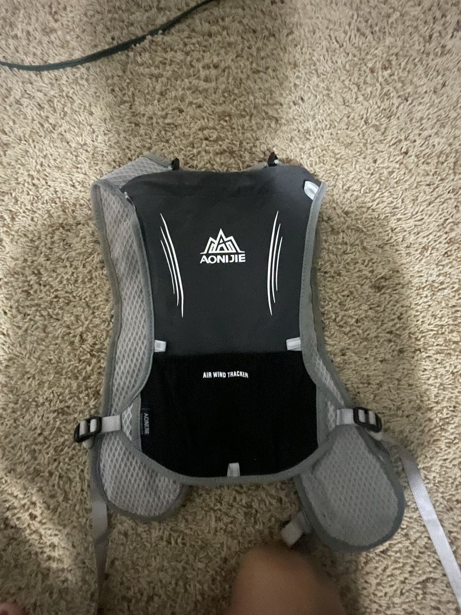 Water running vest