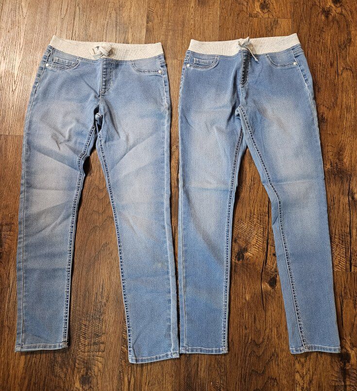 Girls Jeggings Size XXL (18) 2 pairs
