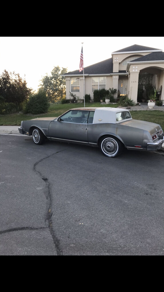 1982 BUICK RIVIERA Base