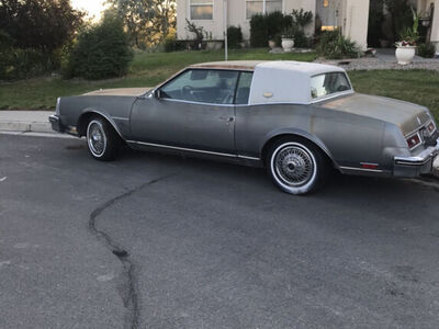 1982 BUICK RIVIERA Base