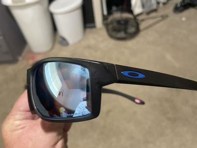 Oakley Sunglasses - Prizm Lenses