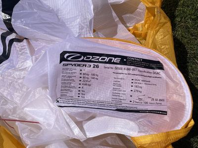 Ozone Spyder 3 paramotor wing