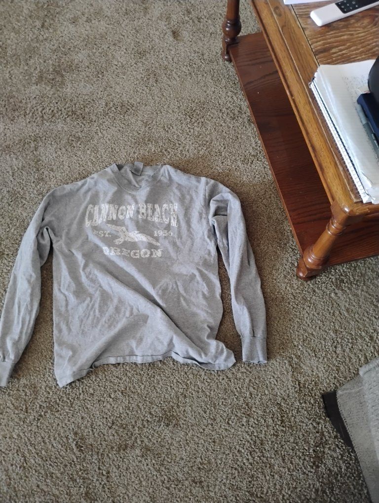 Cannon Beach Oregon Gray Long Sleeve T-Shirt - Men's Medium