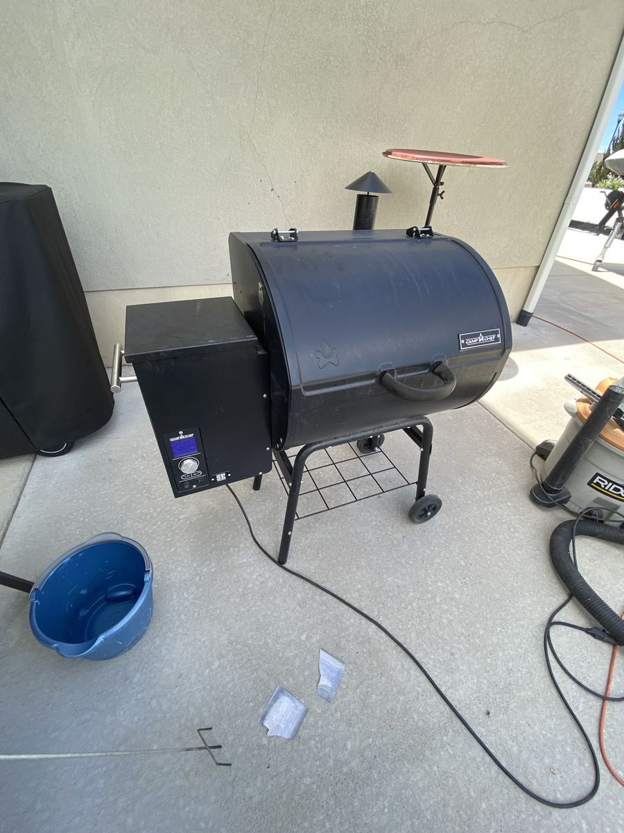 Camp Chef Pellet Grill - Black