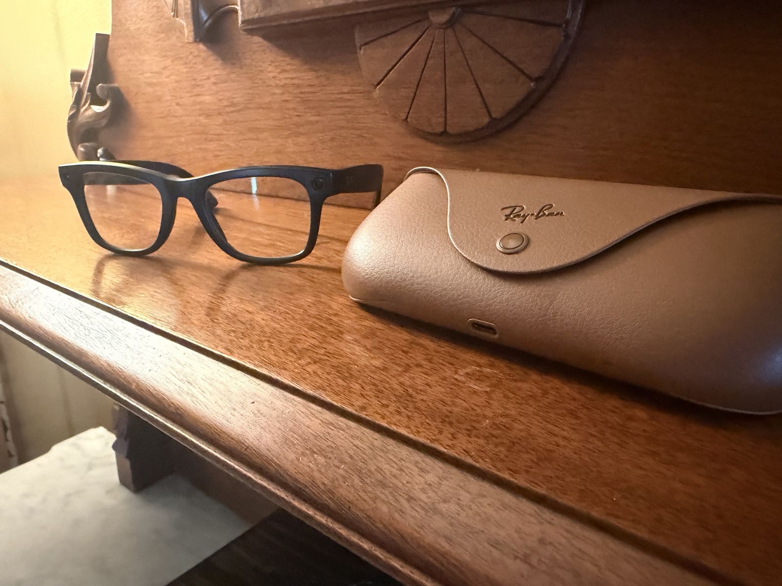 Ray-Ban Meta Wayfarer Smart Glasses Matte Black with Charging Case