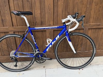 Fuji Roubaix 3.0 road bike