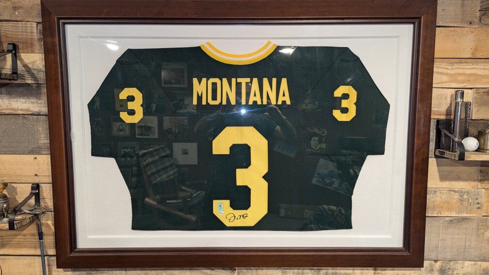 Framed Joe Montana Notre Dame Jersey