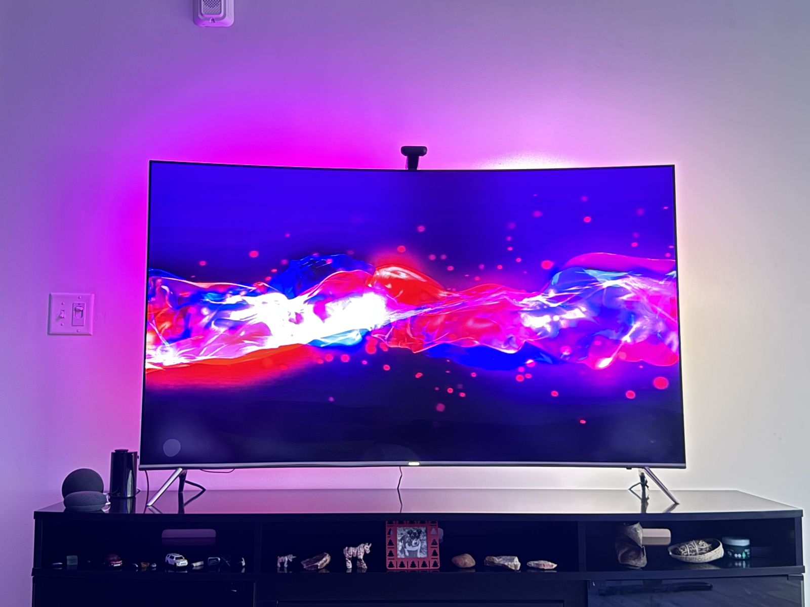 65" Samsung Curved 4K Smart TV + Govee Backlight Bundle