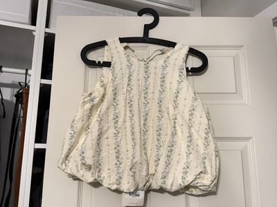 Böhme Floral Print Bubble Hem Crop Top NWT Size Medium