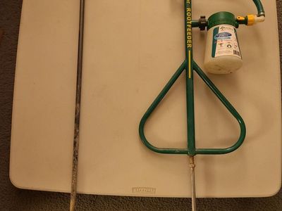 Outdoor root feeders