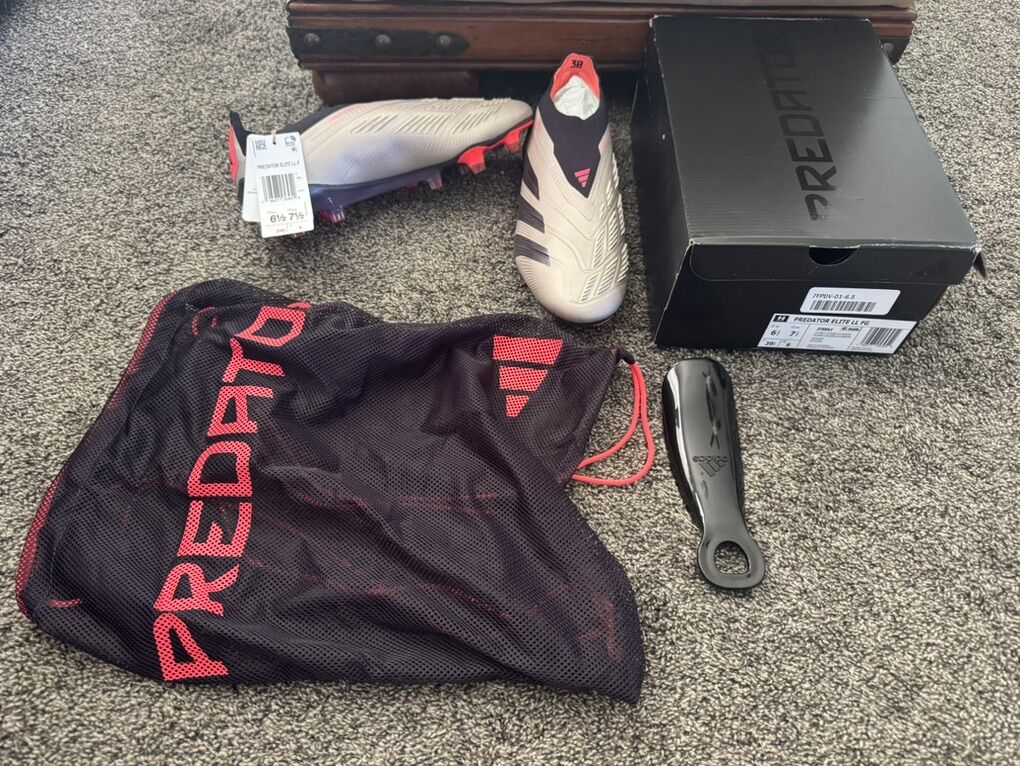 Predator Elite LL FG cleats w/bag M-6.5,  W-7.5