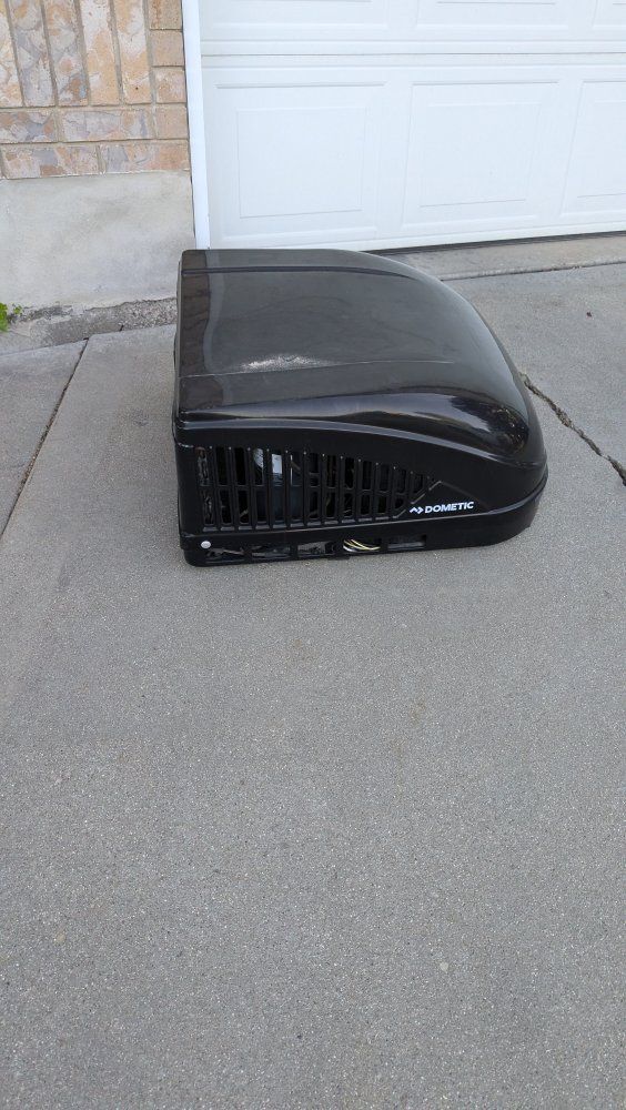 Dometic AC