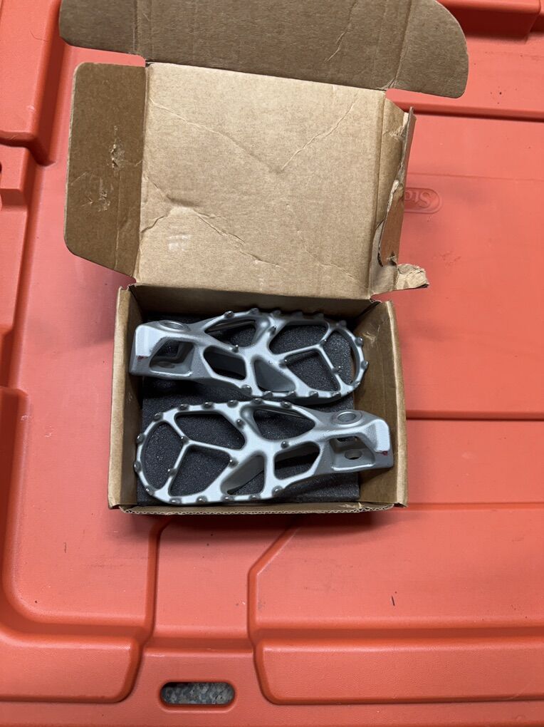 24 Gasgas Mc350 Pegs