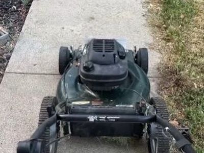 ¡¡Amazing deal! Awesome Craftsman lawnmower runs perfect!!
