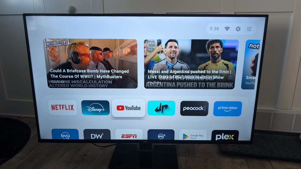 TCL 55S446 55-inch 4-Series 4K UHD HDR Smart Roku TV with Voice Remote