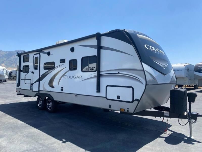 Used 2021 Keystone RV Cougar Half-Ton Half-Ton Towable Bunkhouse (25DBSWE)