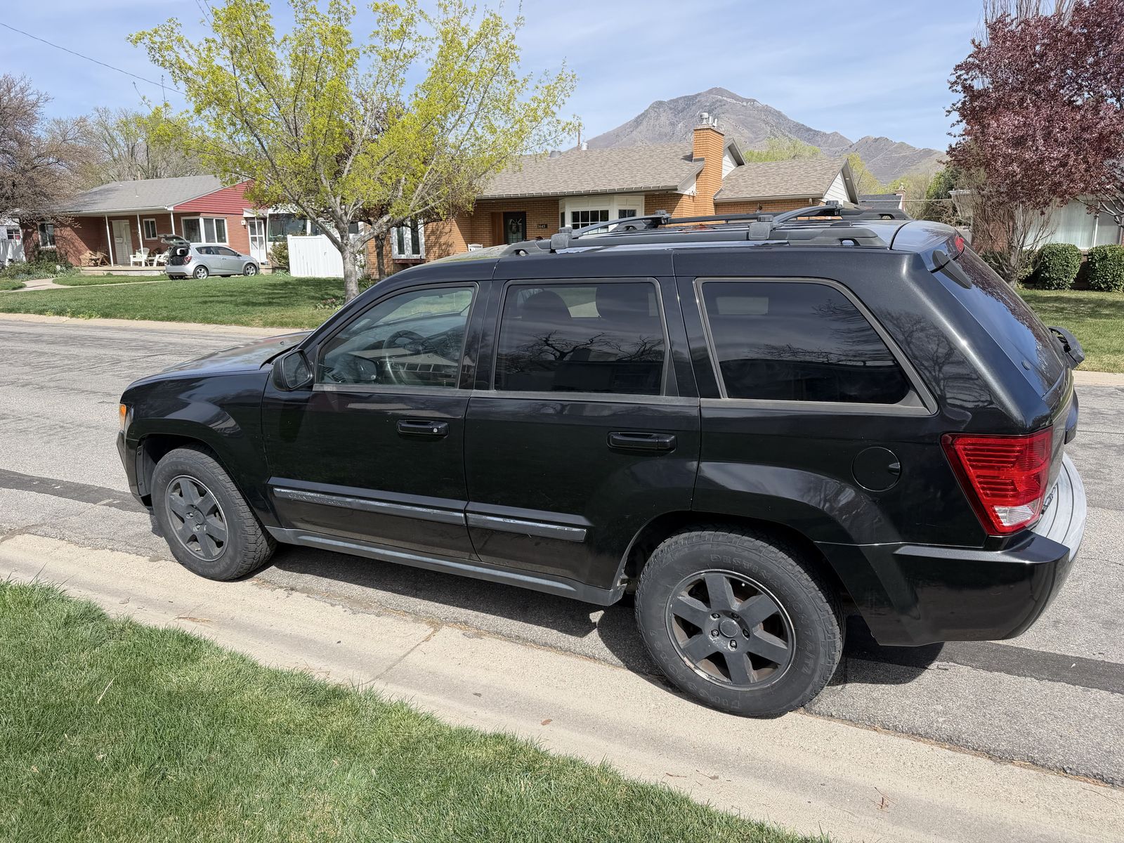 2010 Jeep Grand Cherokee Laredo