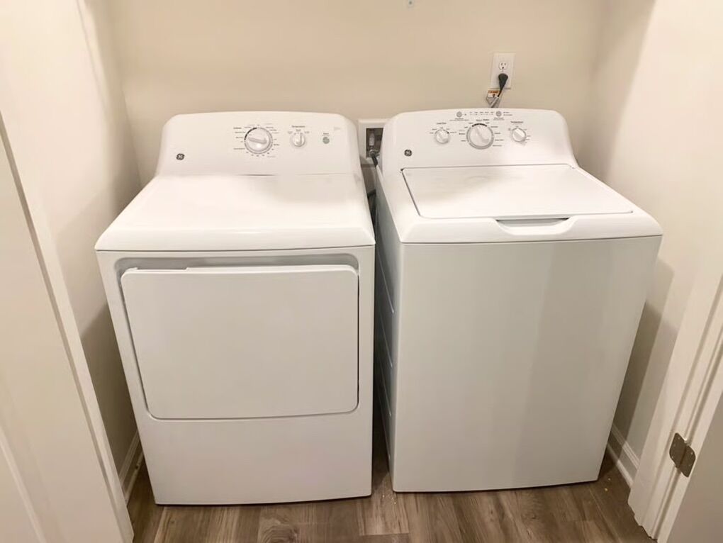 GE Washer Dryer Set Rental