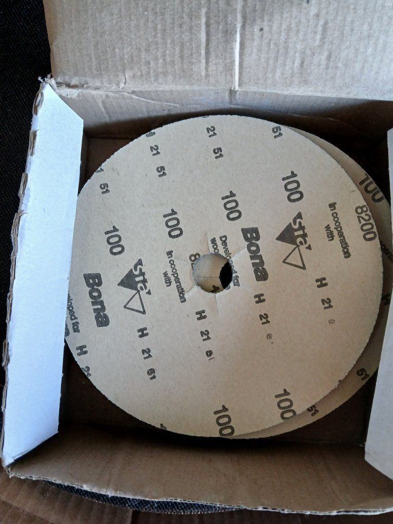 Main image 6