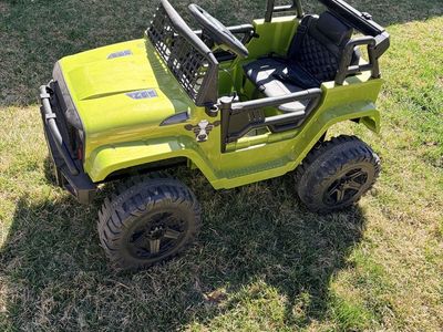 Kids 12V Ride On Jeep