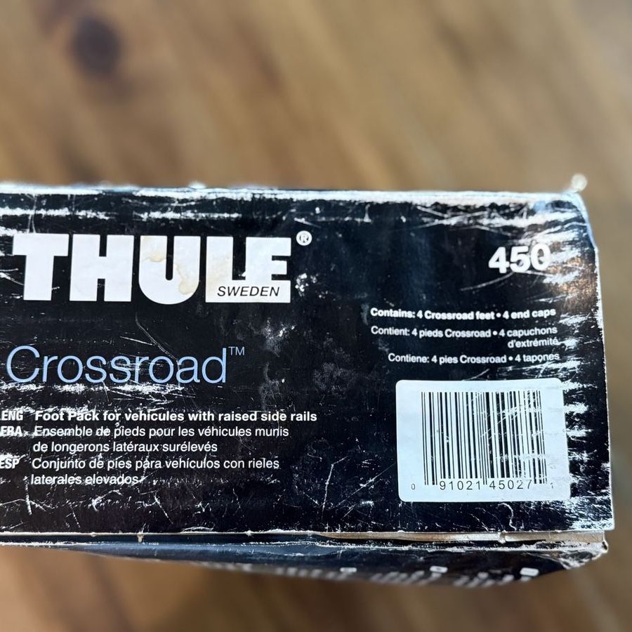 Thule Crossroad 450 roof rack feet