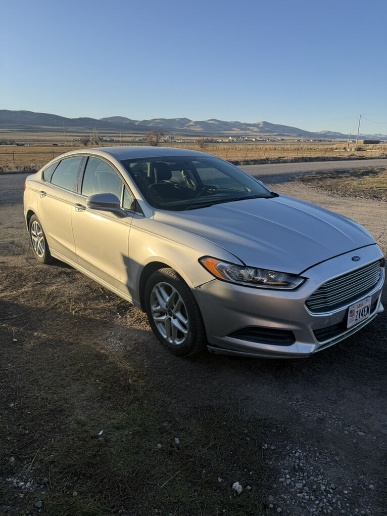 2013 FORD FUSION SE