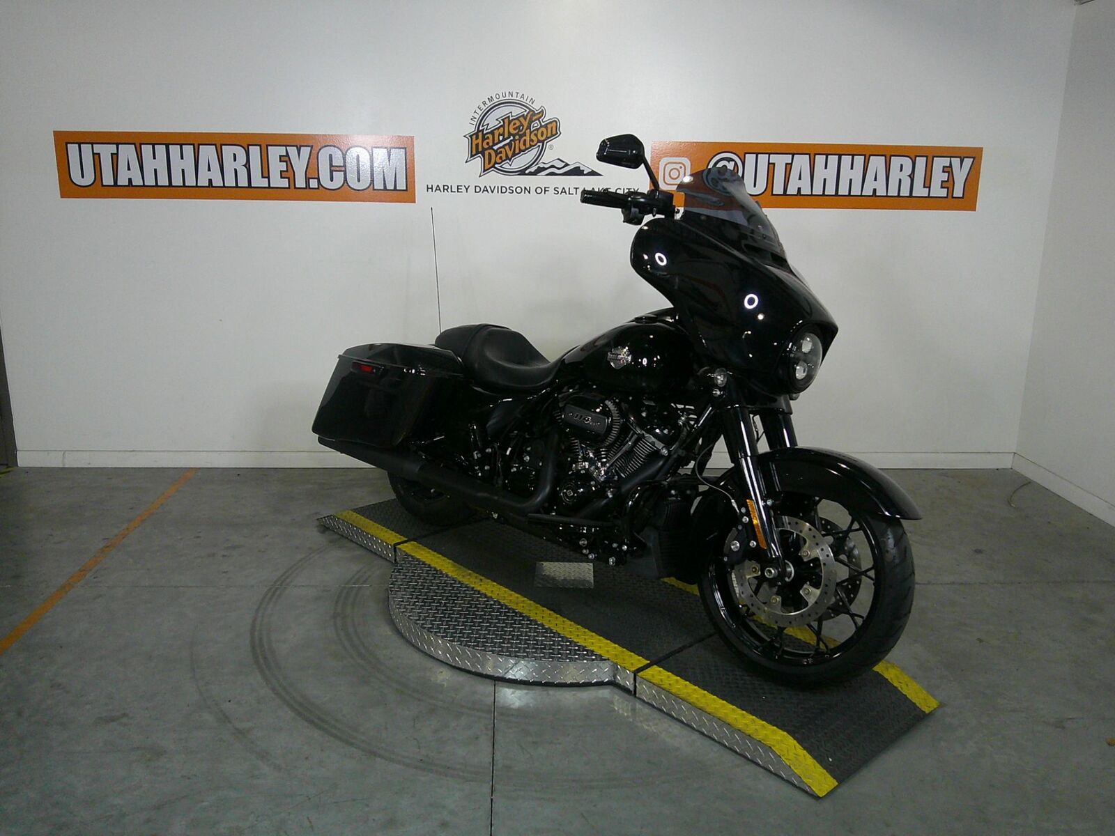 Harley-Davidson 2021 Street Glide Special