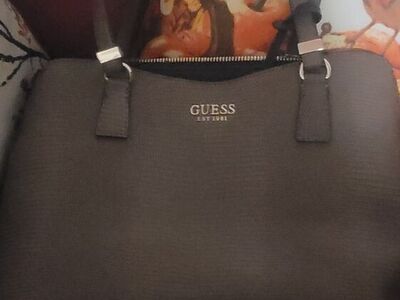 Guess Lyndi Small Girlfriend Satchel.
