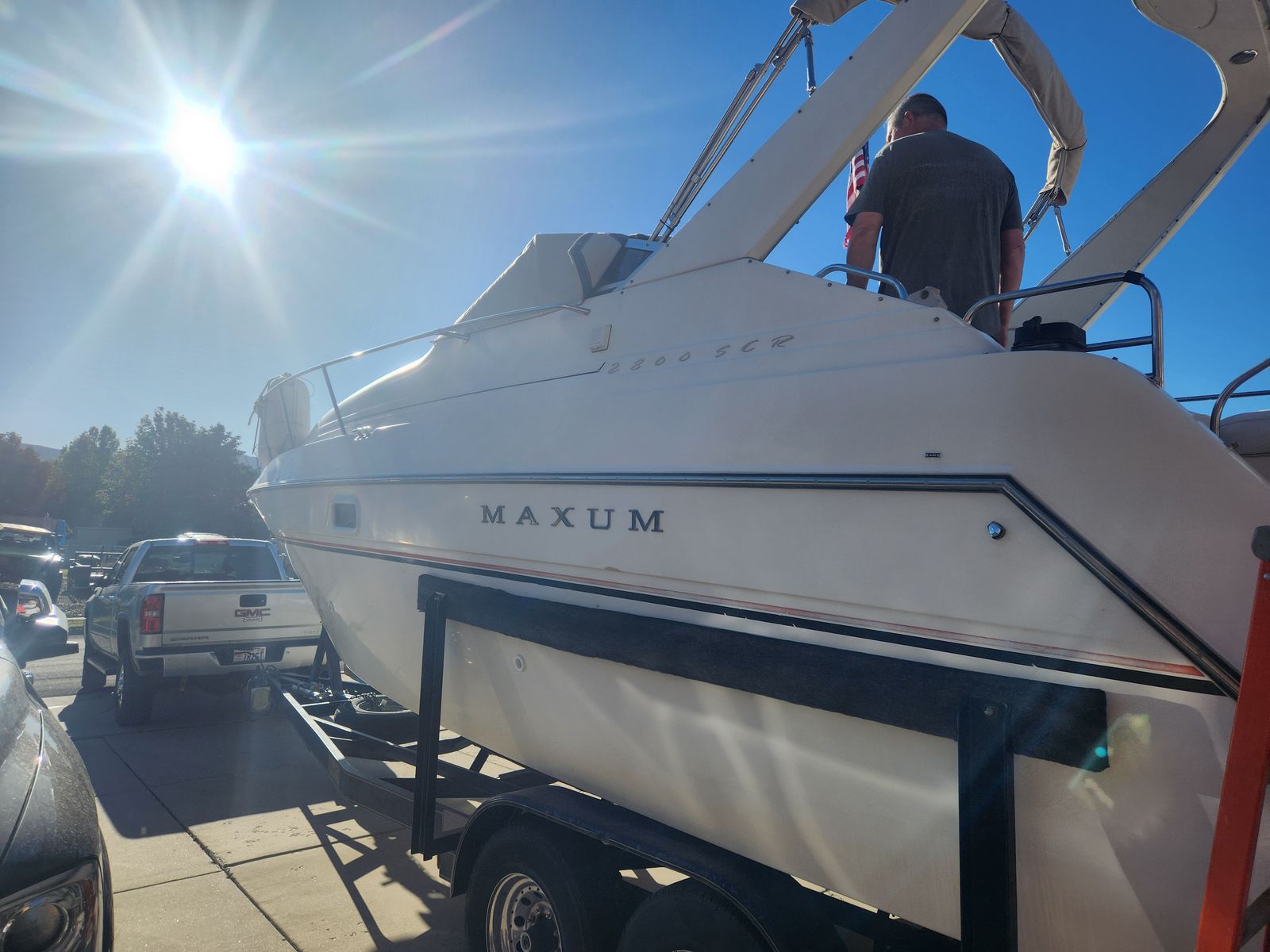 1998 Maxum 2800 SCR – Twin Engine Performance