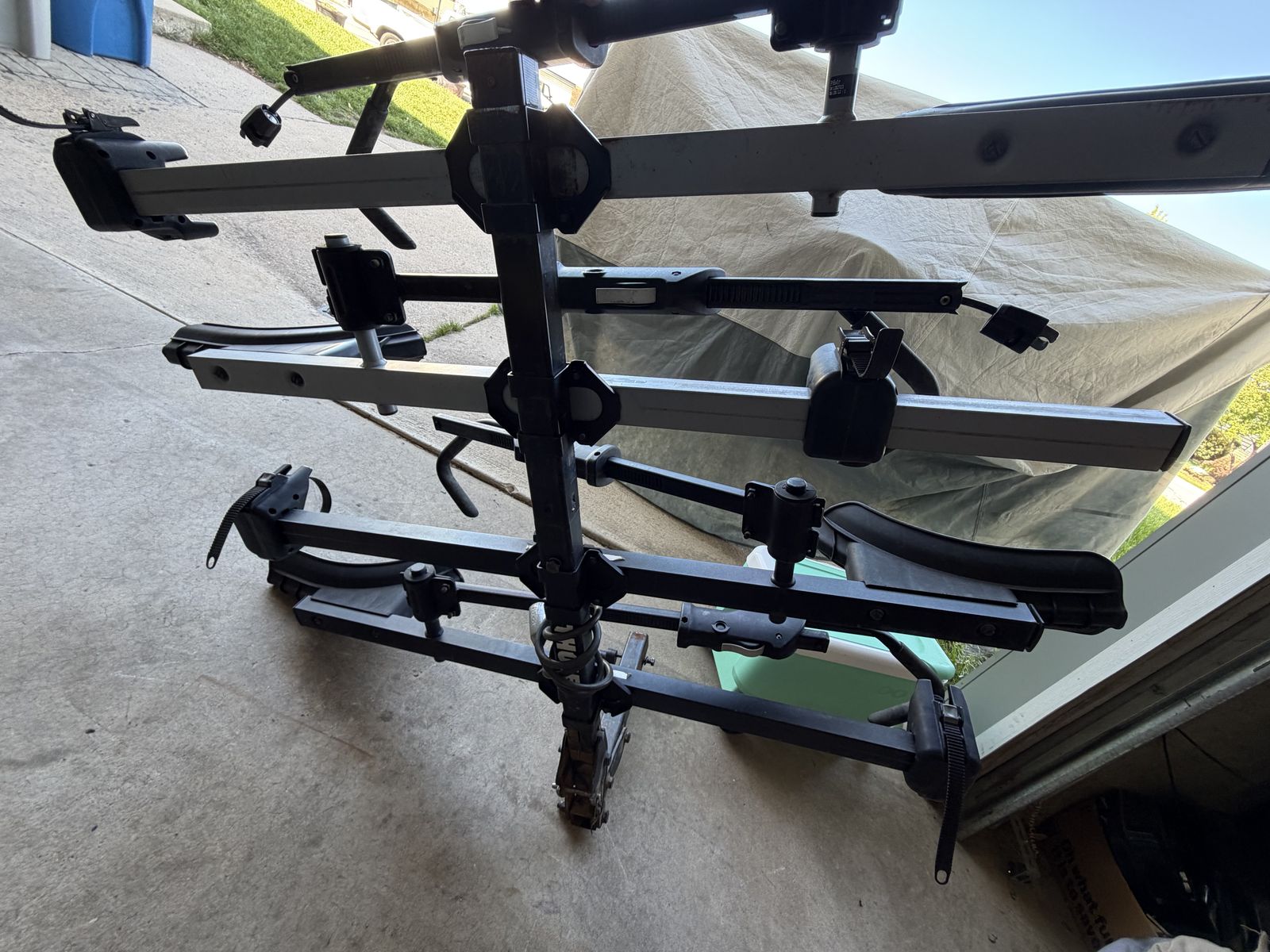Thule T2 Classic 4 Bike Rack