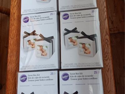6 Wilton Favor Box Kits - White Photo Window With Black Ribbons 25 Count