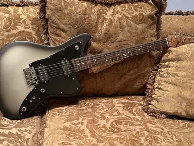 Tom Anderson Raven Classic
