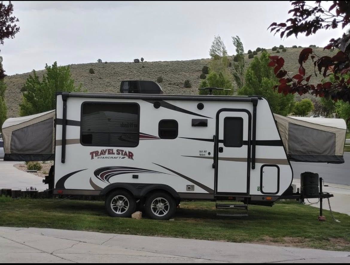 20ft. 2016 Travel Star 186RD - Hybrid - 