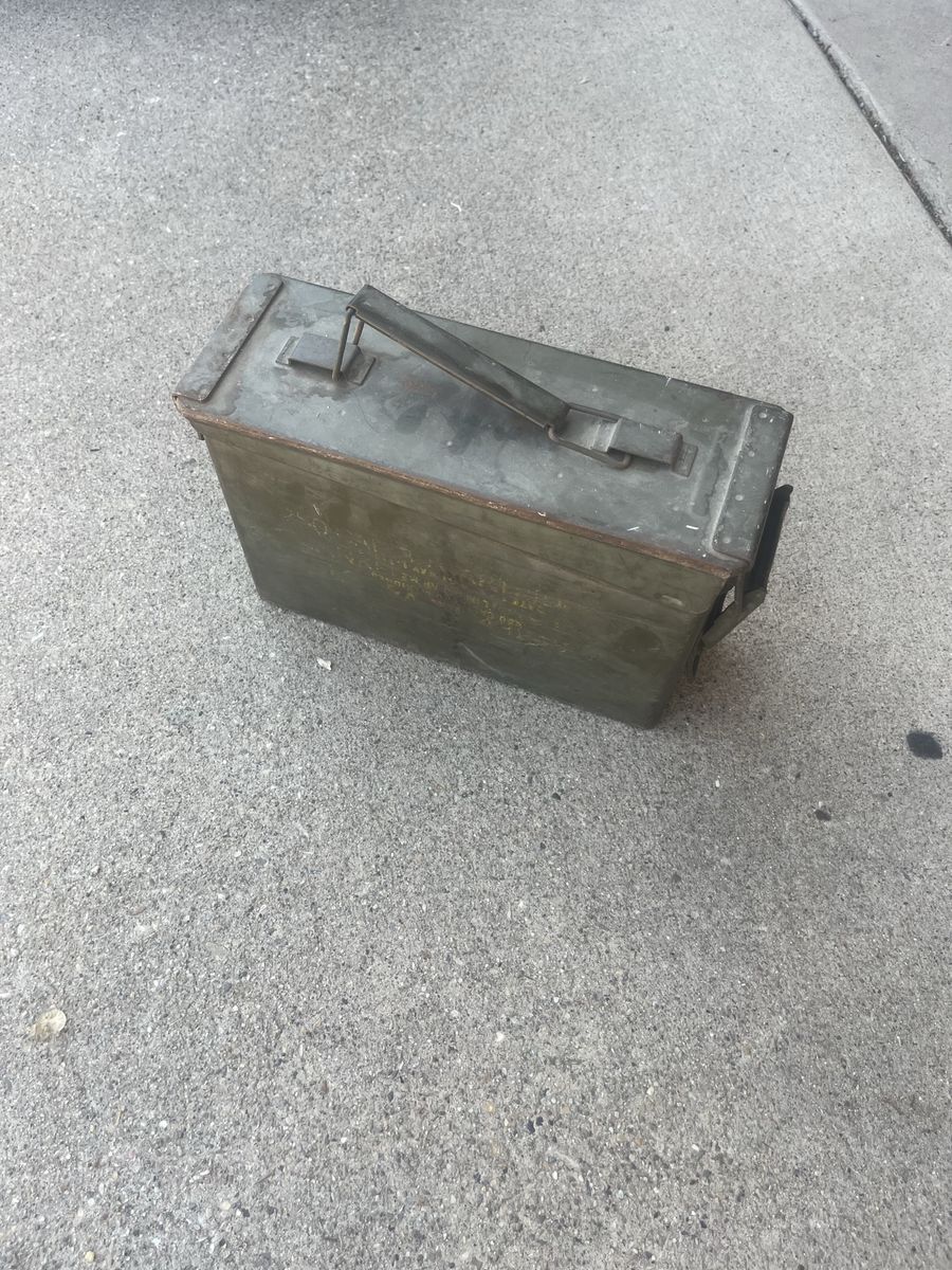 Vintage Military Surplus Metal Ammo Can Storage Box Olive Drab