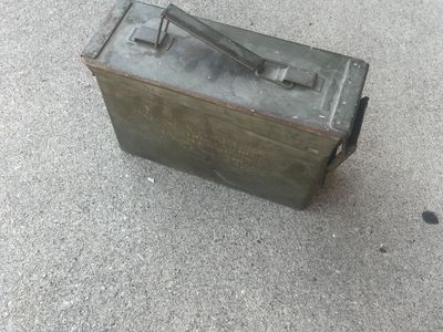 Vintage Military Surplus Metal Ammo Can Storage Box Olive Drab