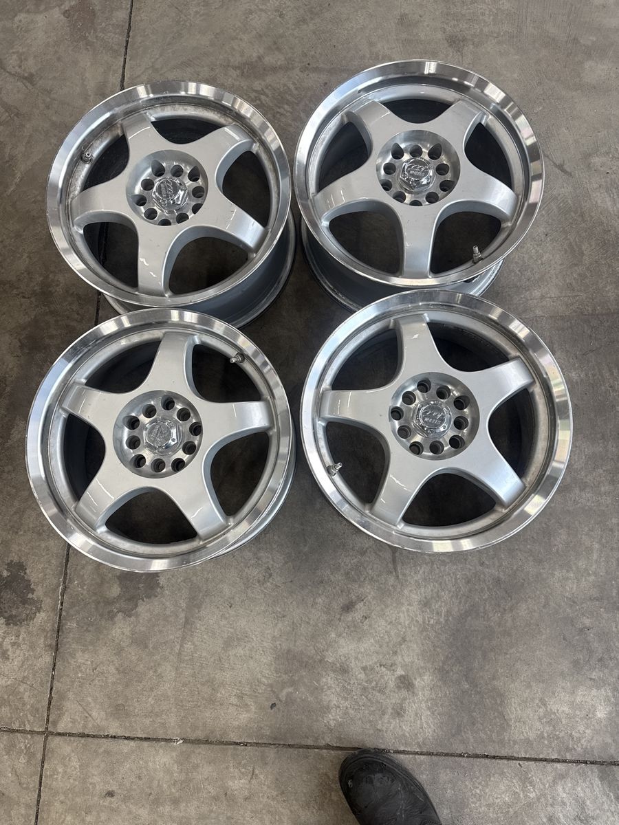 16x7 Wheels