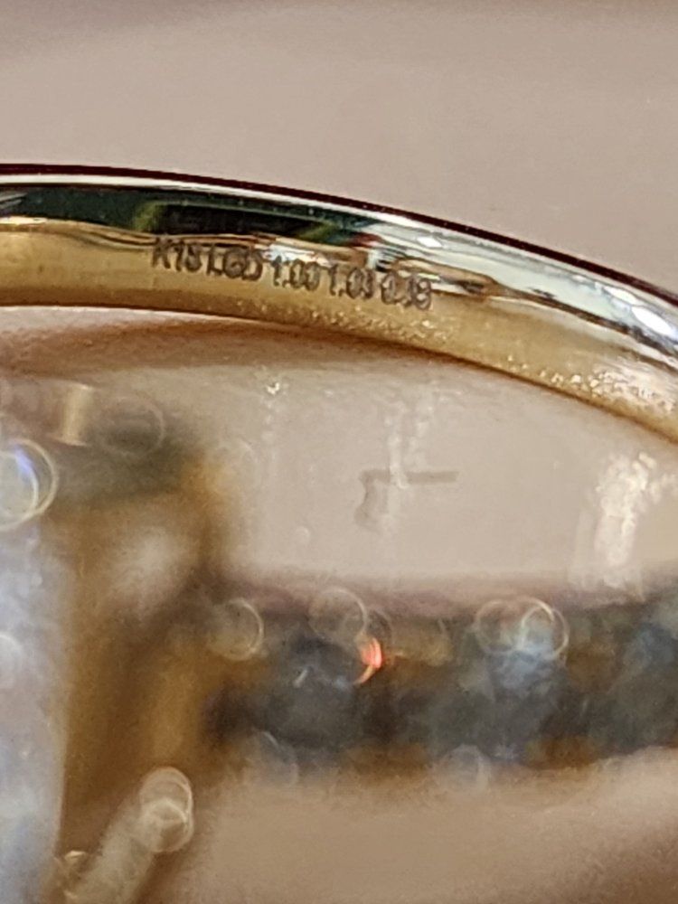 Main image 4