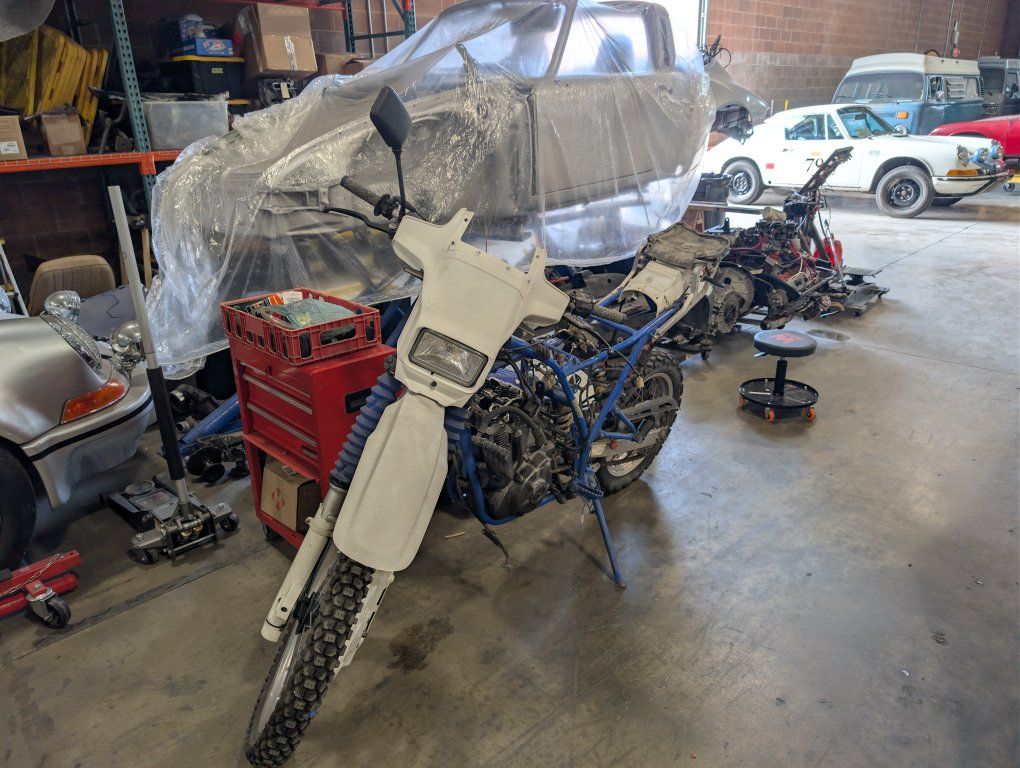 1992 Suzuki DR650 Clean Title Project