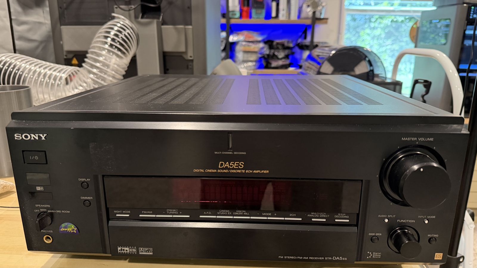 Sony STR-DA5ES FM Stereo/FM-AM Receiver - Digital Cinema Sound/Discrete 6CH Amplifier