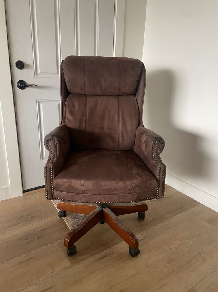 Brown Microfiber Executive Office chair
