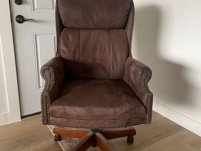 Brown Microfiber Executive Office chair