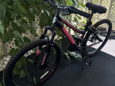 Mongoose Excursion 21-Speed Mountain Bike – Upgraded Velmia Seat + Kryptonite Lock included!