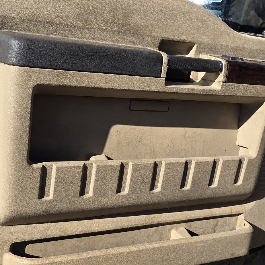 2008 f250 lariat door panels