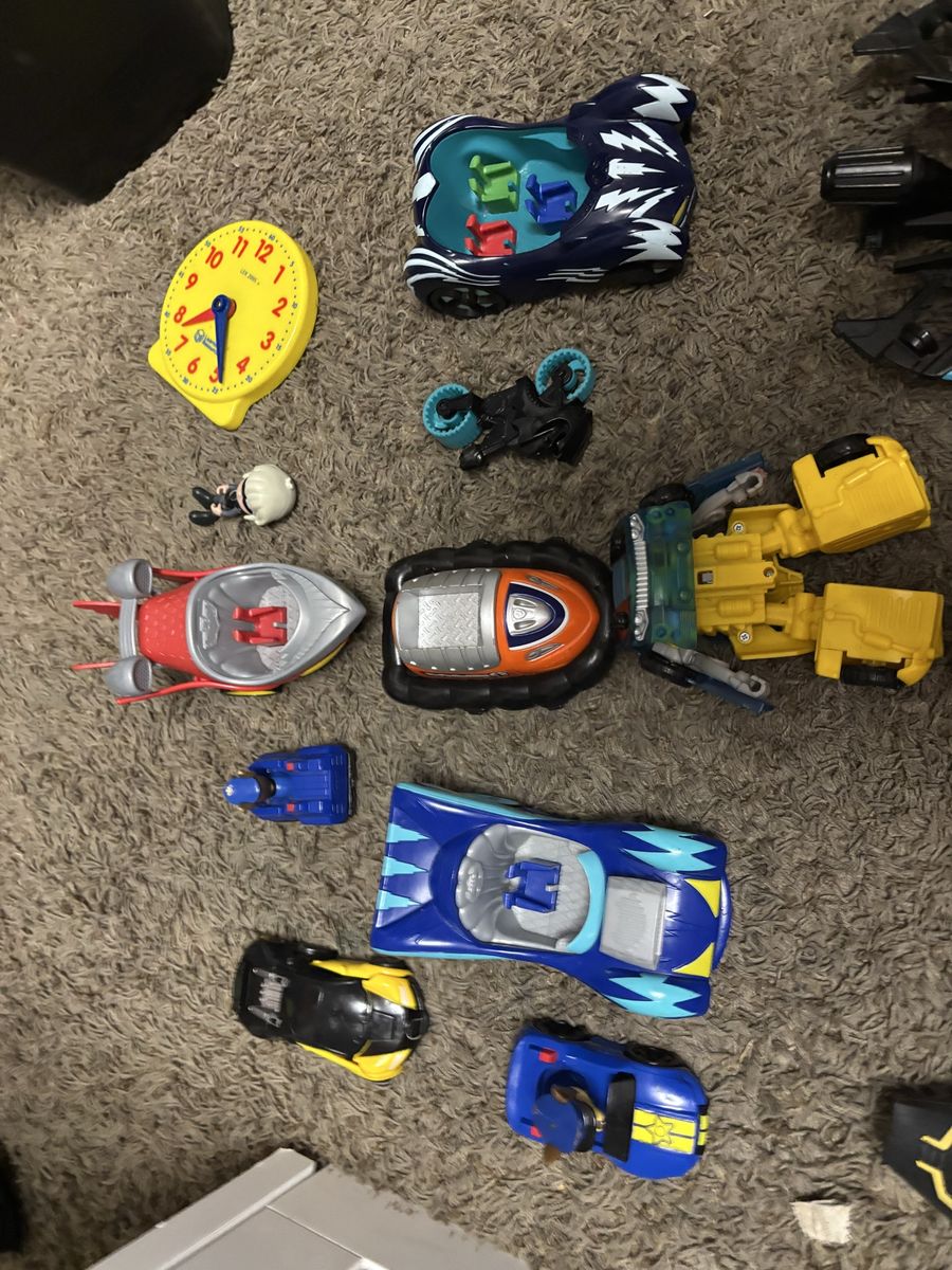 Main image 3